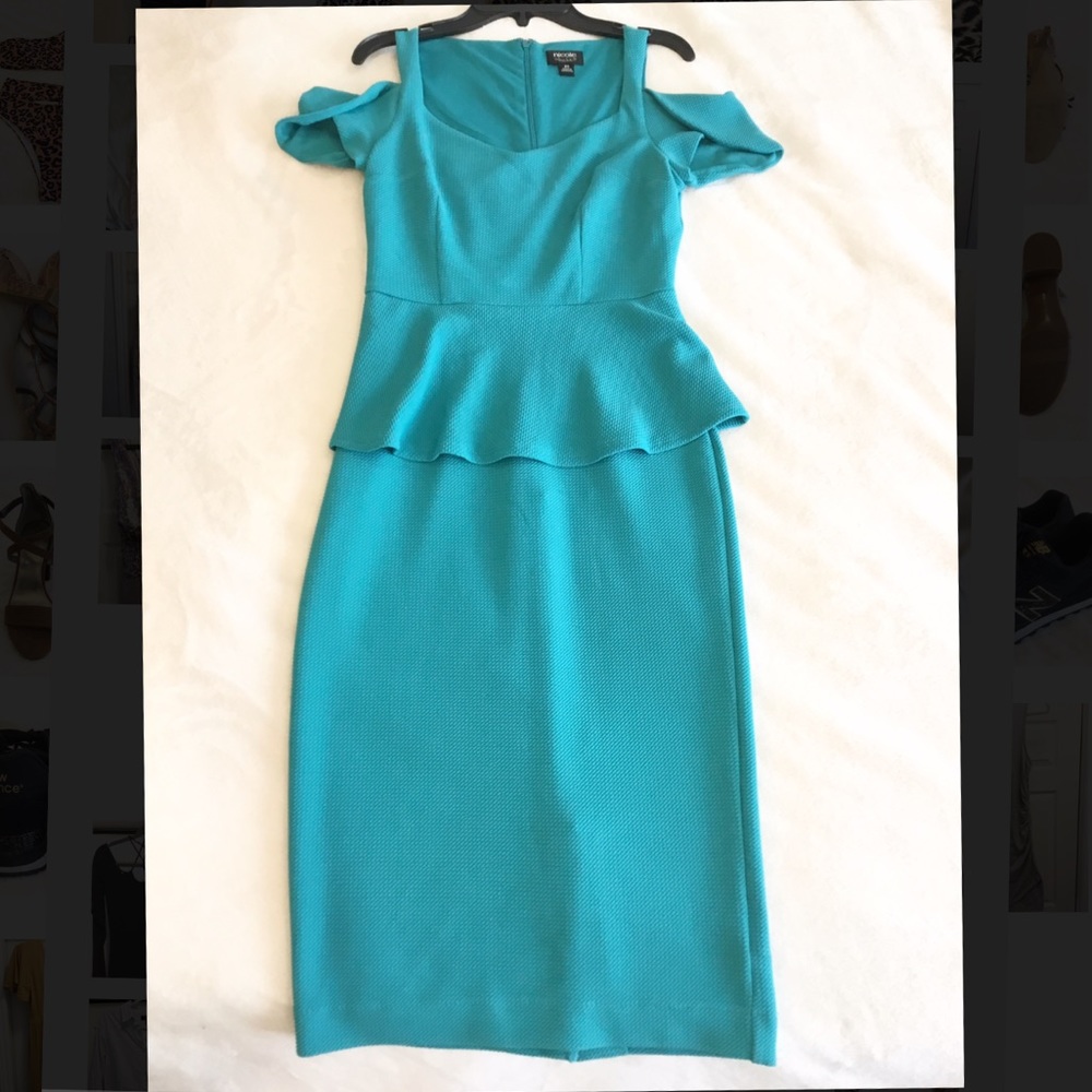 Nicole Miller Peplum/Open shoulder Teal Dress